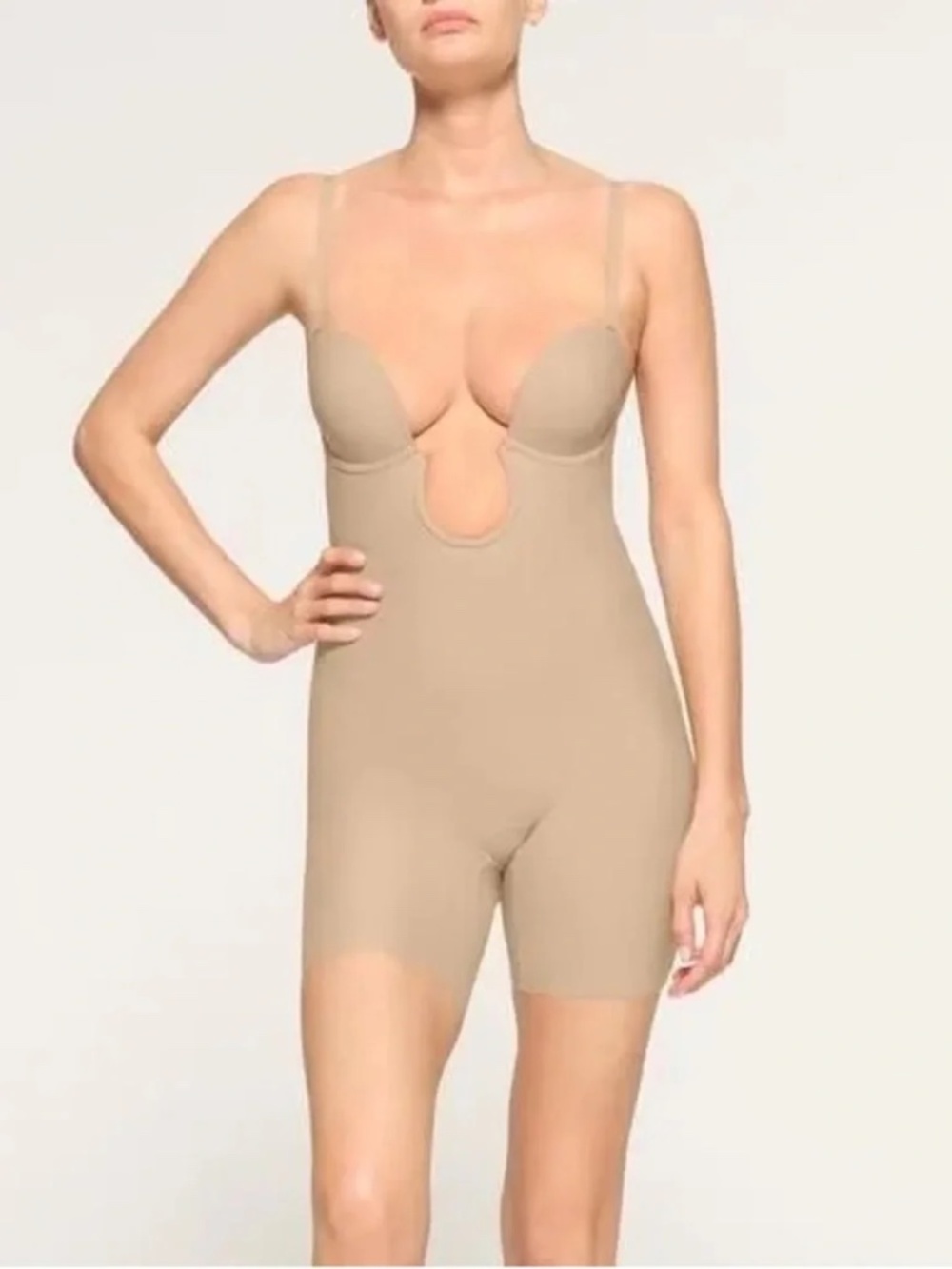 Skims Deep Plunge Shapewear Mid Thigh Nude